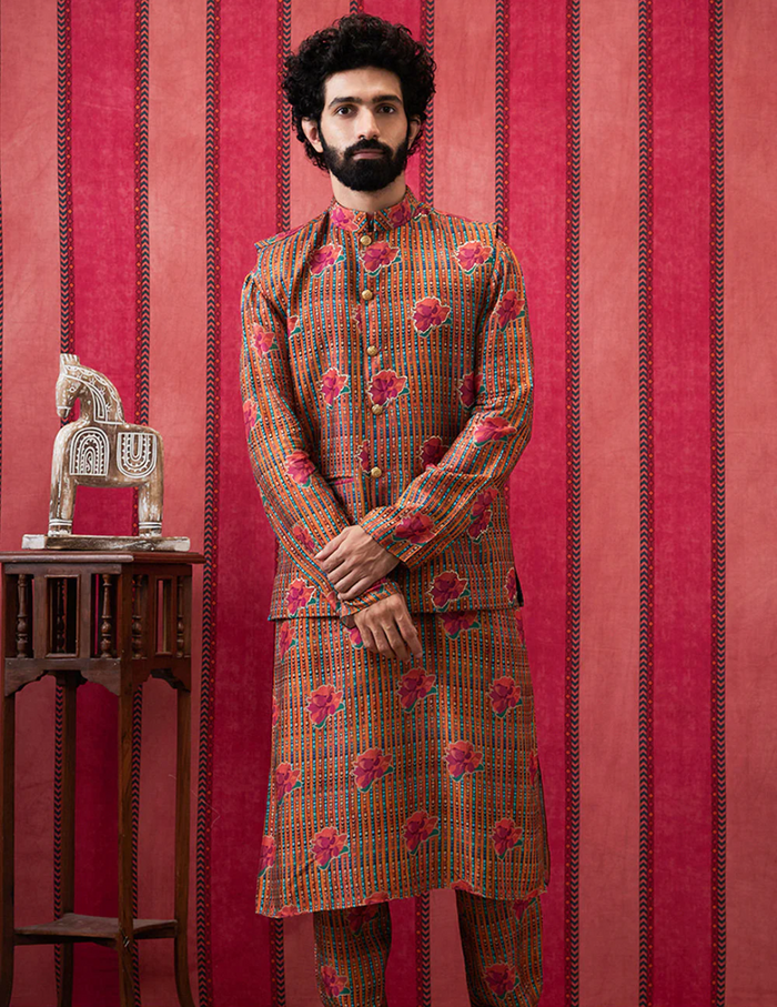 Adah Bundi With Kurta Set