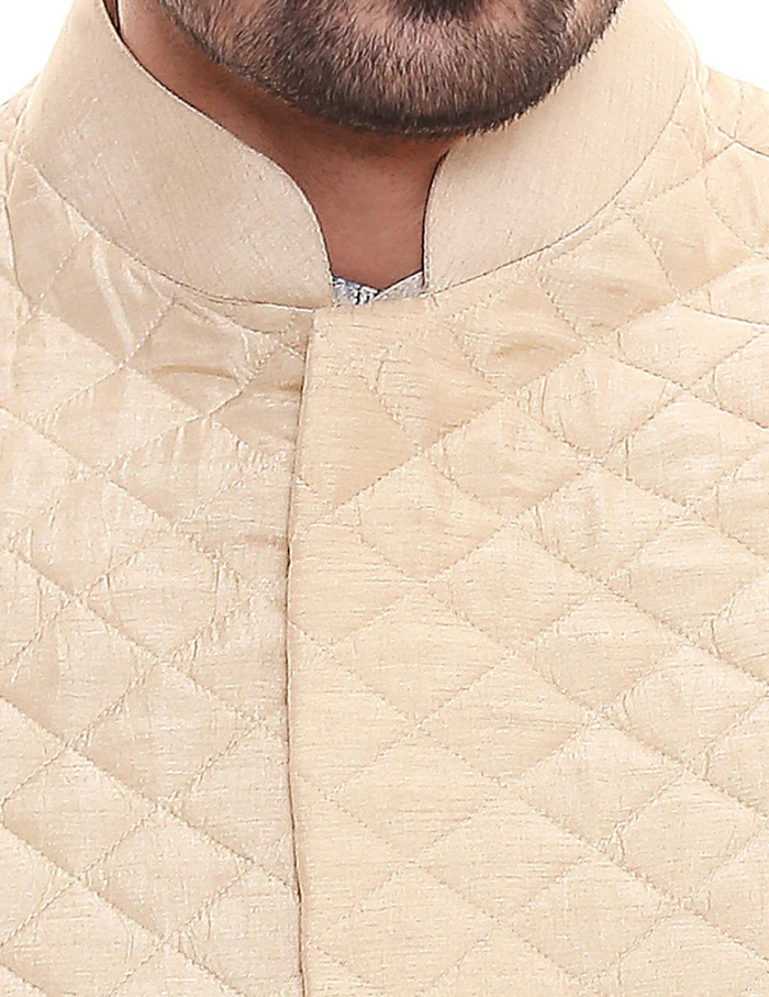 Applique Floral Kurta Set With Chudidaar And Quilted Sleeveless Jacket