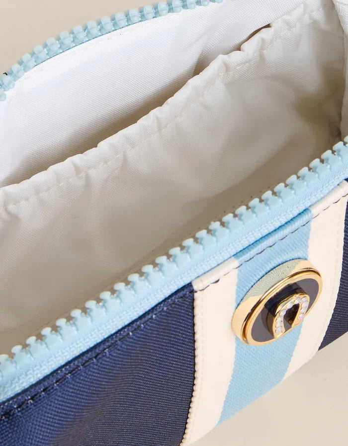 Armanda Pouch