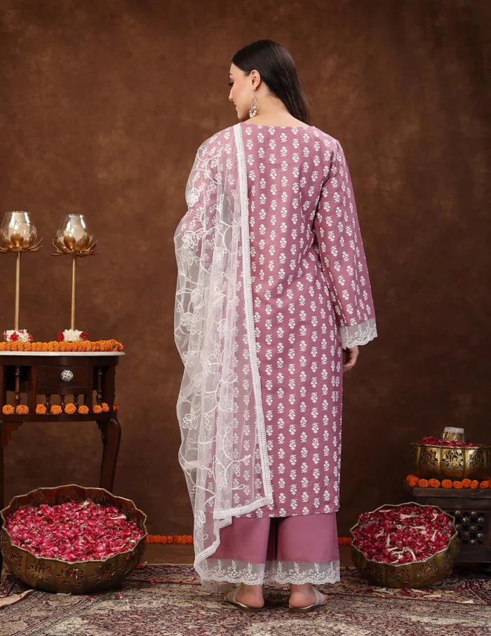 Floral printed suit set with elegant patterns for everyday ethnic wear