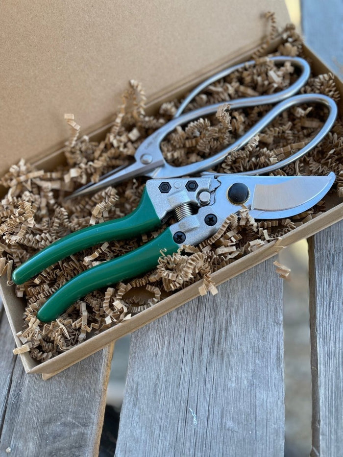Garden Gift Box - Pruners and Snips - Ed's Plant Shop