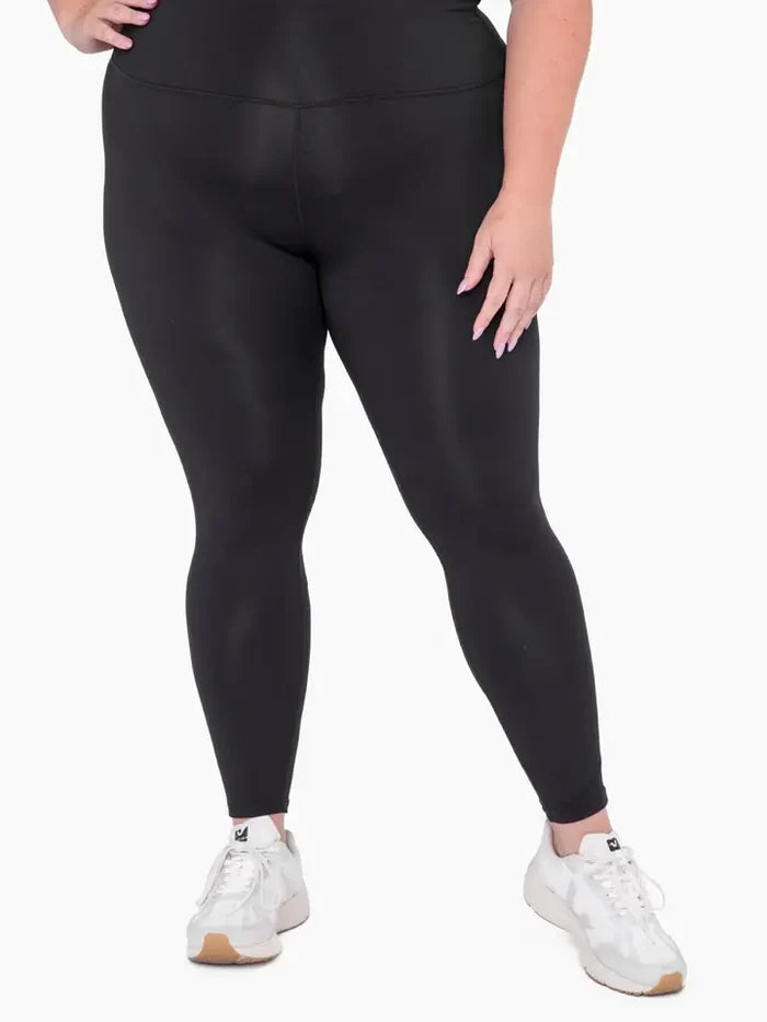 Heidi Essential Highwaist Leggings
