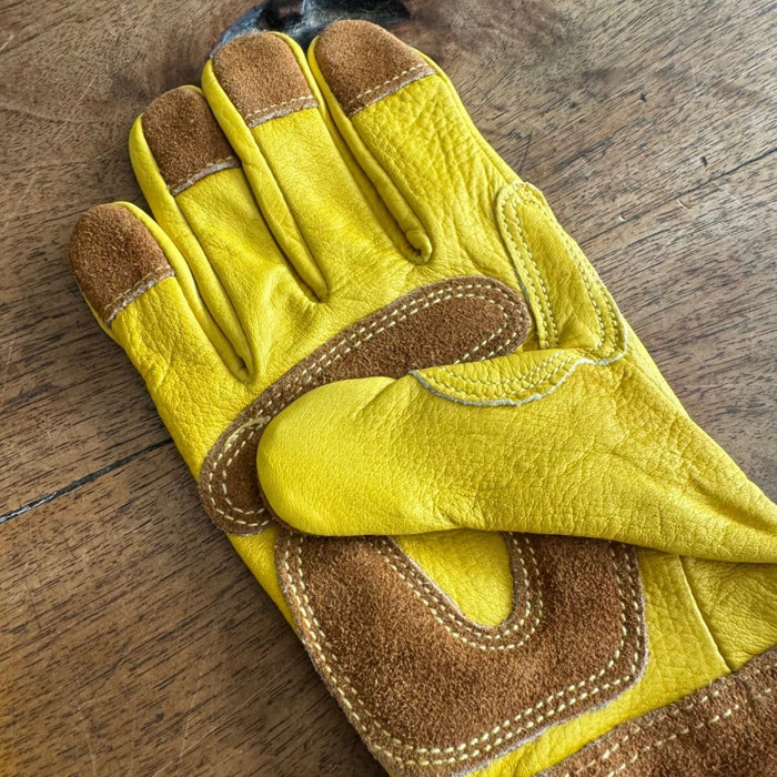 Long Garden Gloves – Rose & Thorn Pruning Gloves (Soft Cowhide) - Ed's Plant Shop