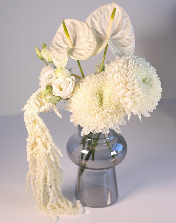 Luna Bulb Vase | Available in 3 Colors