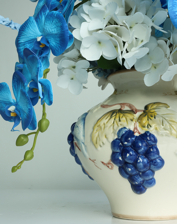 Tuscany Rounded Grape Vase