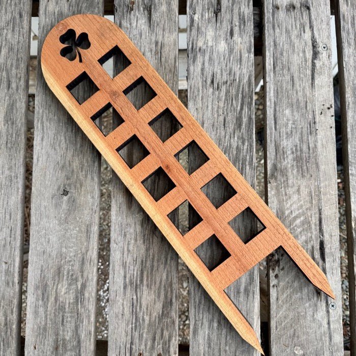 Unique Shamrock Trellis | Made in USA with US Cedar/Redwood - Ed's Plant Shop