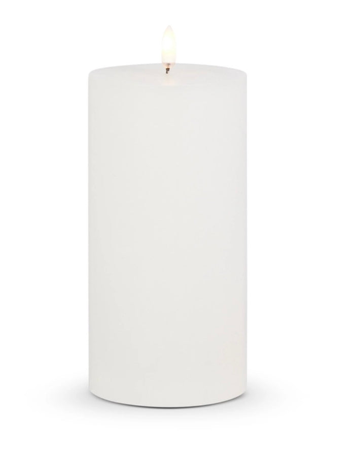 White Pillar Candle 3.5x7